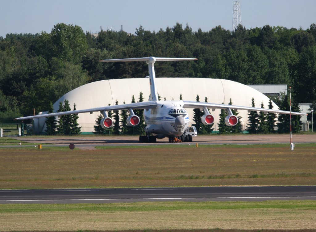224. Flight Unit IL-76MD RA-78884 am 03.06.2010 auf dem Flughafen Berlin-Tegel