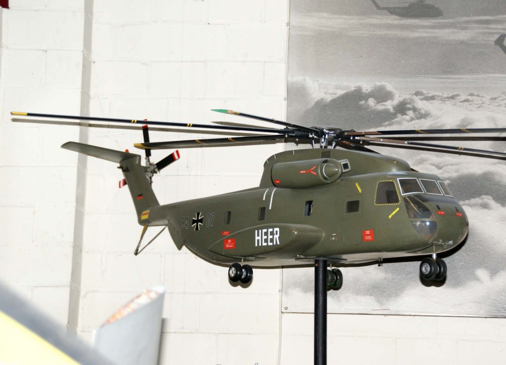 84+07, Modell Sikorsky CH-53, Bw-Heer, 26.07.2009, Hubschraubermuseum Bckeburg, Germany 

