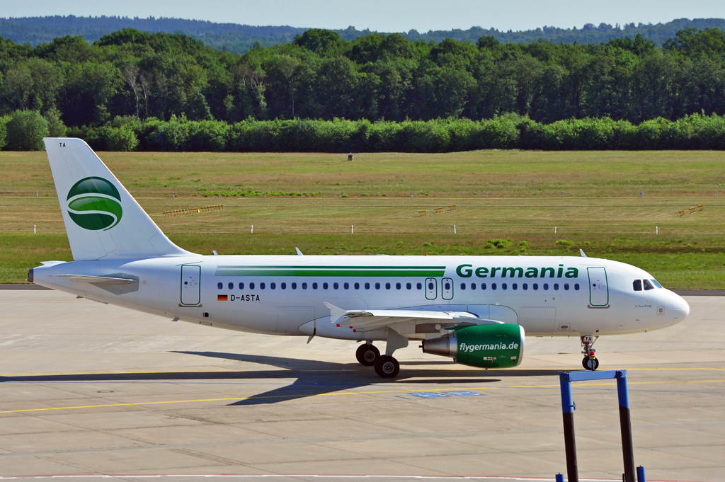 A319-112 D-ASTA der Germania auf dem Flughafen Kln-Bonn - 02.06.2011