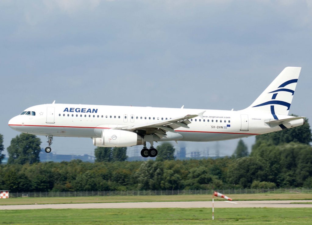 Aegean Airlines, SX-DVN, Airbus A 320-200, 2010.08.28, DUS, Dsseldorf, Germany 