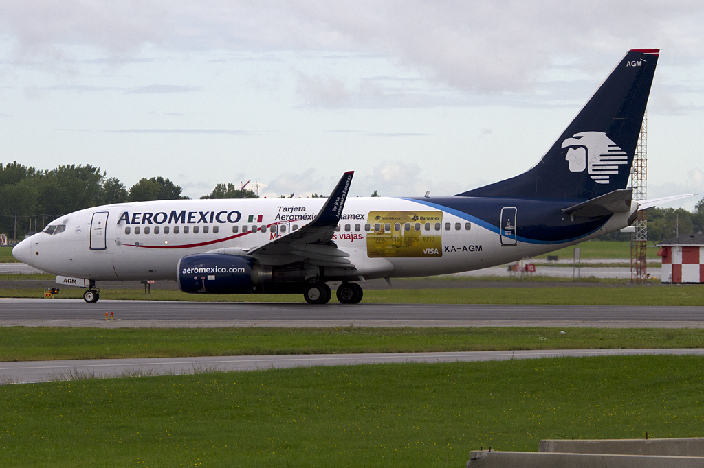 Aero Mexico, XA-AGM, Boeing, B737-752, 06.09.2011, YUL, Montreal, Canada 




