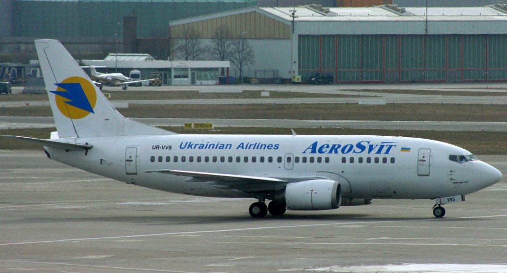 Aero Svit,UR-VVS,Boeing 737-5Q8,12.03.2011,HAM-EDDH,Hamburg,Germany  