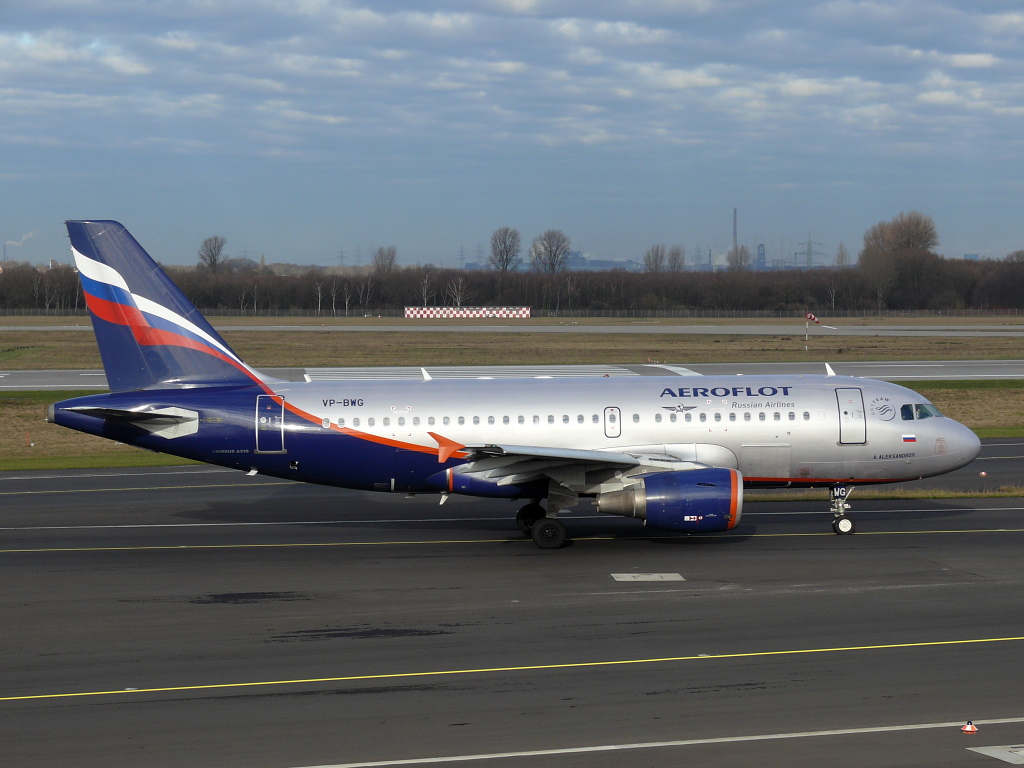 Aeroflot; VP-BWG; Airbus A319-111. Flughafen Dsseldorf. 16.01.2011.