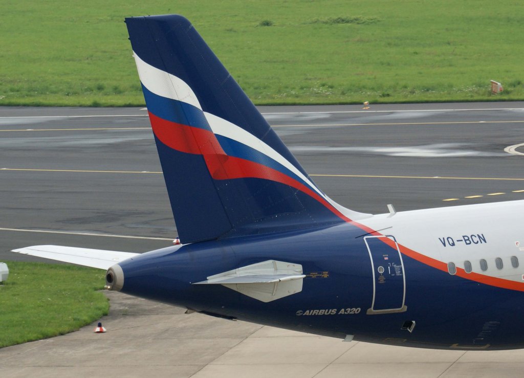 Aeroflot, VQ-BCN  V.Chelomey , Airbus A 320-200 (Seitenleitwerk/Tail), 28.07.2011, DUS-EDDL, Dsseldorf, Germany 

