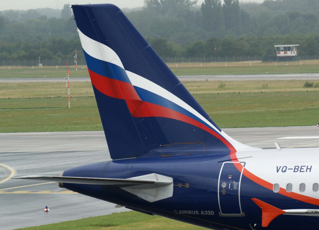 Aeroflot, VQ-BEH, Airbus A 320-200  I. Pavlov  (Seitenleitwerk/Tail), 20.06.2011, DUS-EDDL, Dsseldorf, Germany 

