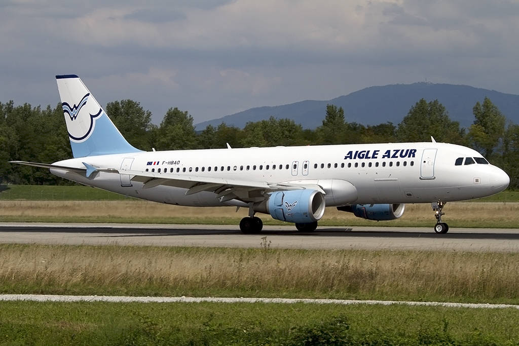 Aigle Azur, F-HBAO, Airbus, A320-214, 14.08.2013, BSL, Basel, Switzerland 



