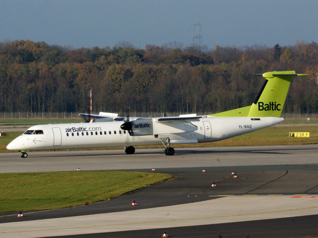 Air Baltic, YL-BAQ, Bombardier, DHC 8Q-400, 13.11.2011, DUS-EDDL, Dsseldorf, Germany 

