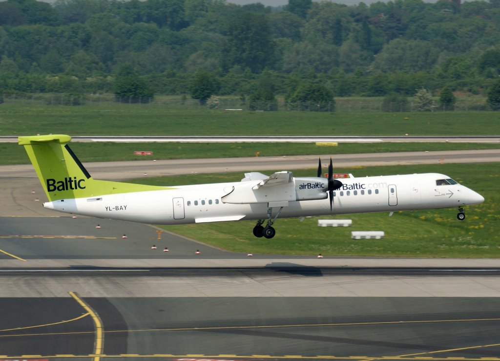 Air Baltic, YL-BAY, Bombardier DHC 8Q-400, 29.04.2011, DUS-EDDL, Dsseldorf, Germany 

