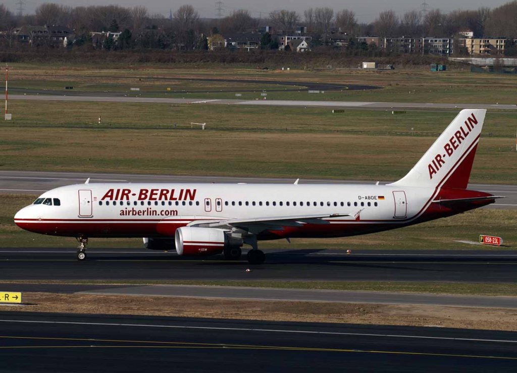 Air Berlin, D-ABDE (alte-AB-Lackierung), Airbus A 320-200, 2008.02.09, DUS, Dsseldorf, Germany