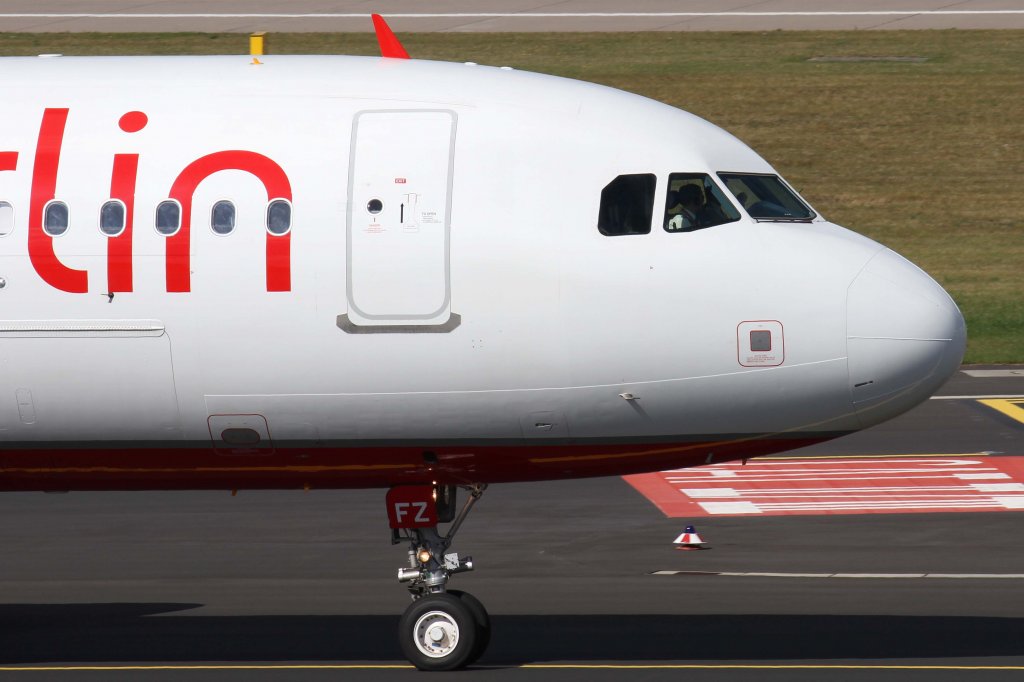 Air Berlin, D-ABFZ, Airbus, A 320-200 (Bug/Nose), 22.09.2012, DUS-EDDL, Dsseldorf, Germany