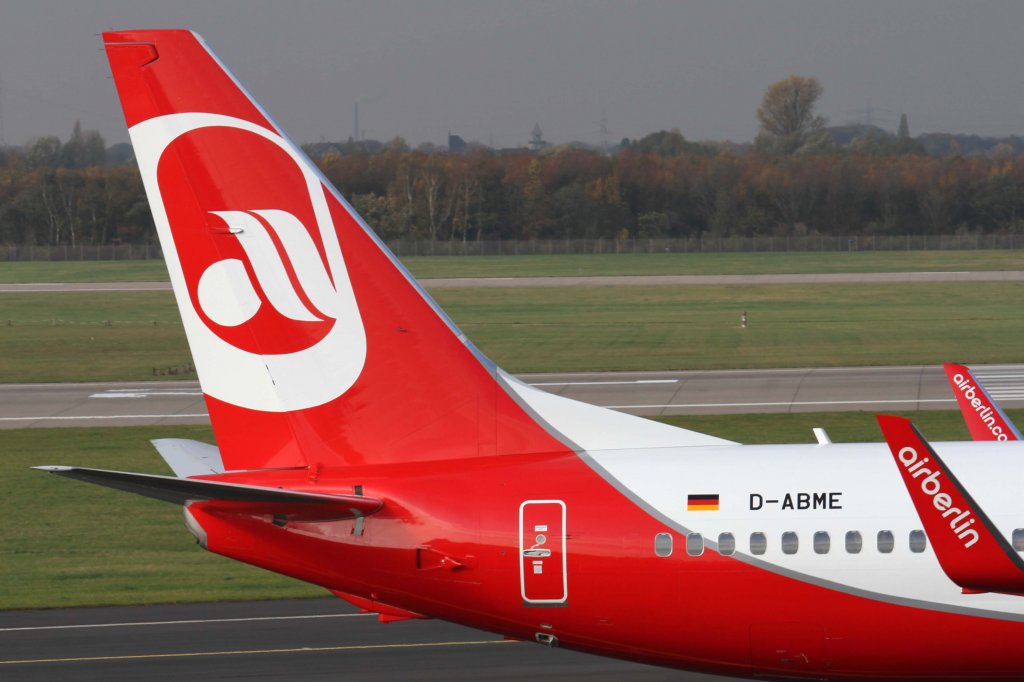 Air Berlin, D-ABME, Boeing, 737-800 wl (Seitenleitwerk/Tail)), 10.11.2012, DUS-EDDL, Dsseldorf, Germany 