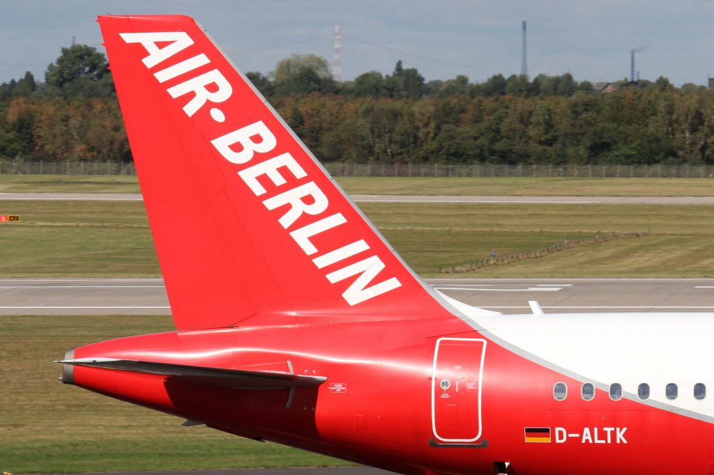 Air Berlin, D-ALTK, Airbus, A 320-200 (Seitenleitwerk/Tail), 22.09.2012, DUS-EDDL, Dsseldorf, Germany