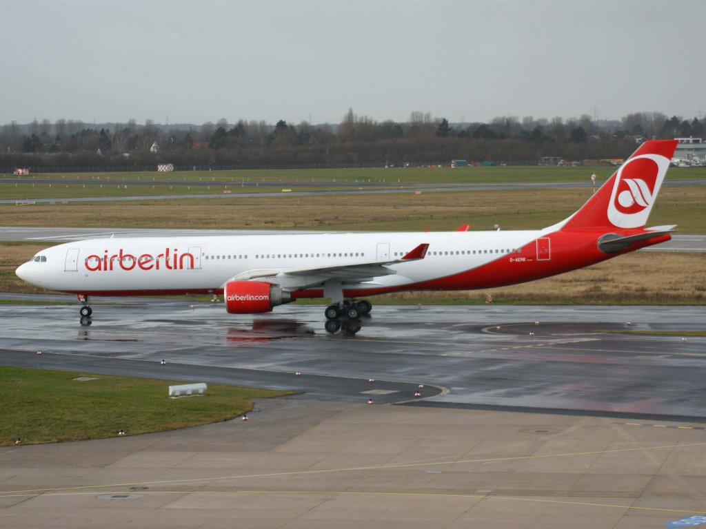Air Berlin (ex LTU), D-AERK, Airbus, A 330-300, 06.01.2012, DUS-EDDL, Dsseldorf, Germany 