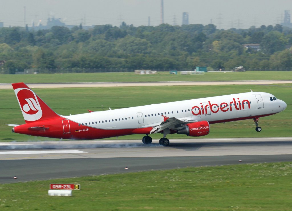 Air Berlin (ex LTU), D-ALPC, Airbus A 330-200, 28.07.2011, DUS-EDDL, Dsseldorf, Germany 