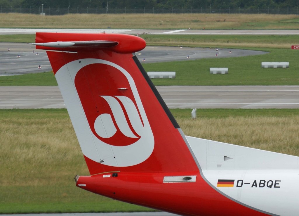 Air Berlin (LGW), D-ABQE, Bombardier DHC 8Q-400 (Seitenleitwerk/Tail), 20.06.2011, DUS-EDDL, Dsseldorf, Germany 

