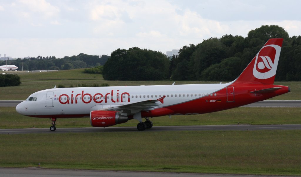 Air Berlin,D-ABDY,(c/n4013),Airbus A320-214,01.06.2012,HAM-EDDH,Hamburg,Germany