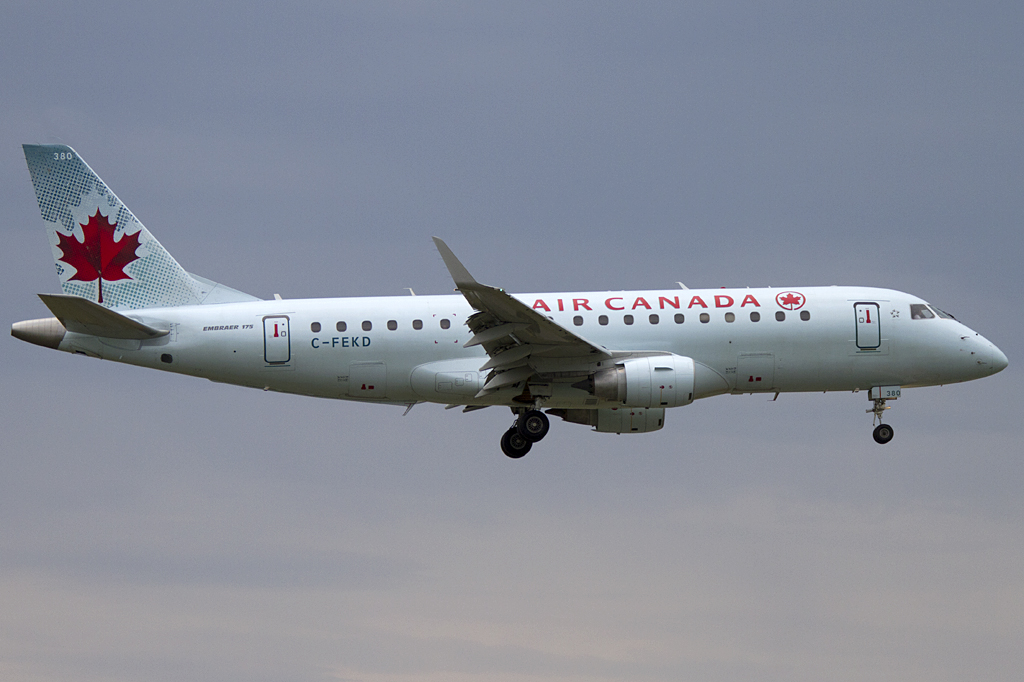 Air Canada, C-FEKD, Embraer, EMB-175, 25.08.2011, YUL, Montreal, Canada


