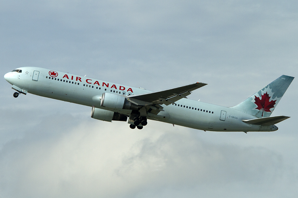 Air Canada, C-GEOU, Boeing, B767-375ER, 20.08.2011, LHR, London-Heathrow, Great Britain



