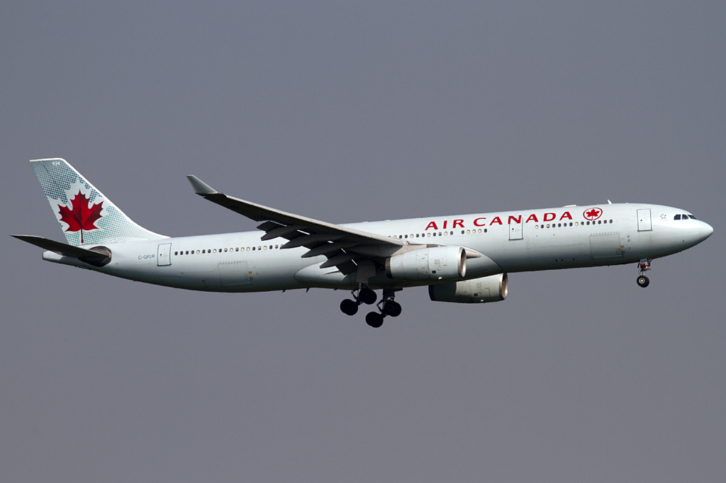 Air Canada, C-GFUR, Airbus, A330-343X, 24.04.2011, FRA, Frankfurt, Germany



