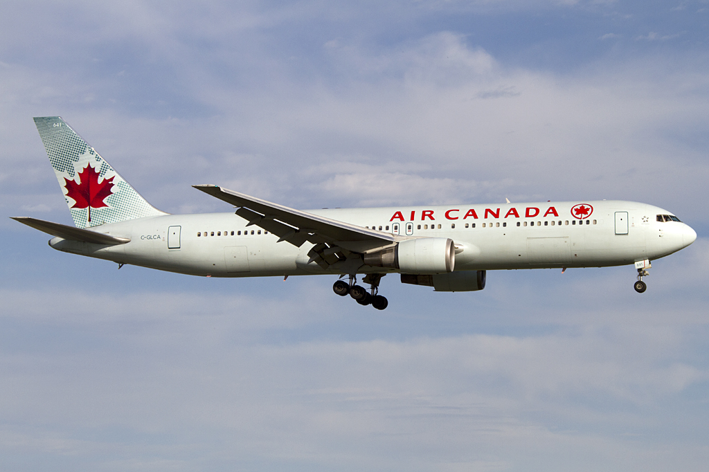 Air Canada, C-GLCA, Boeing, B767-375ER, 31.08.2011, YUL, Montreal, Canada 




