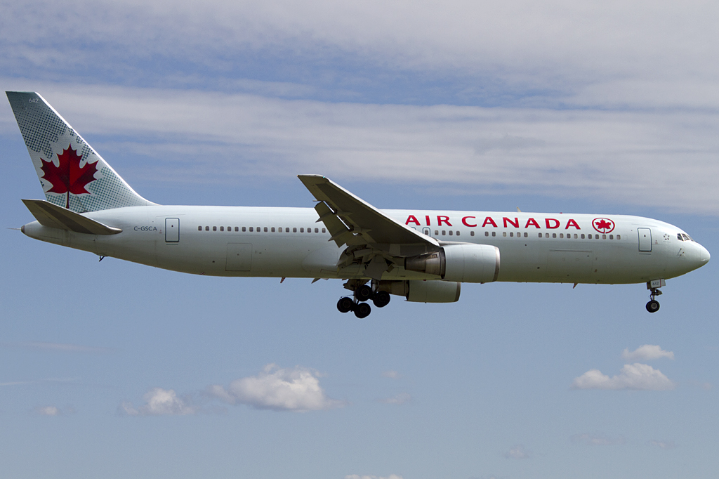 Air Canada, C-GSCA, Boeing, B767-375ER, 24.08.2011, YUL, Montreal, Canada


