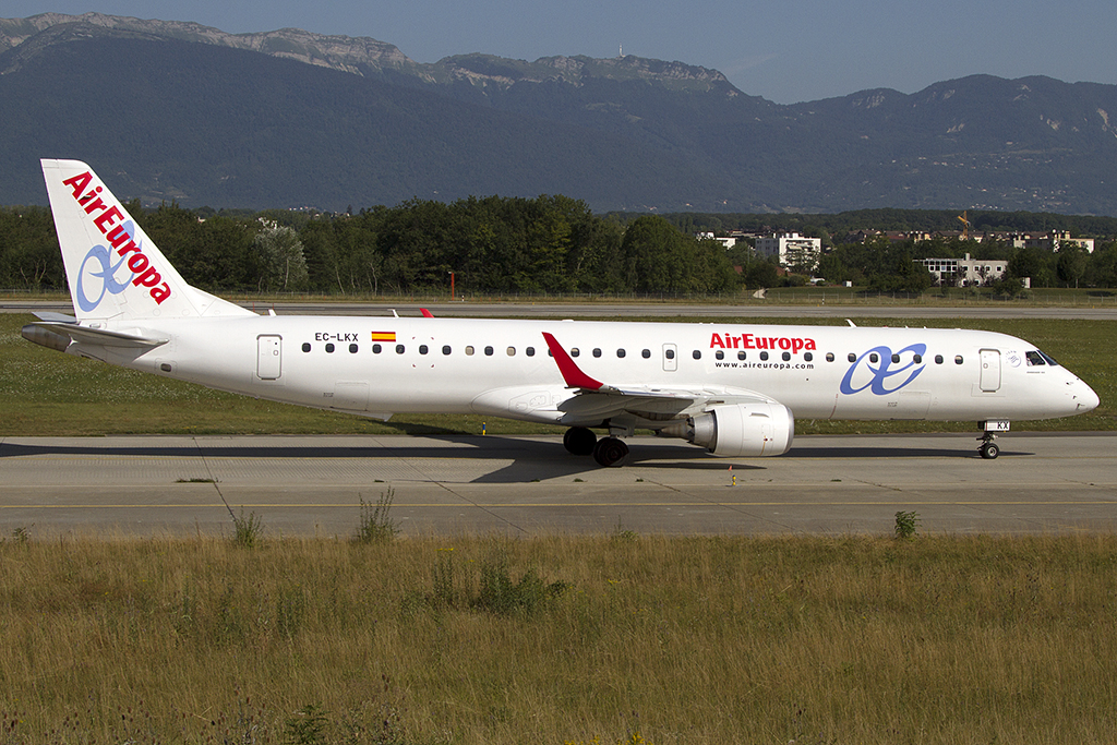 Air Europa, EC-LKX, Embraer, ERJ-195LR, 04.08.2012, GVA, Geneve, Switzerland 





