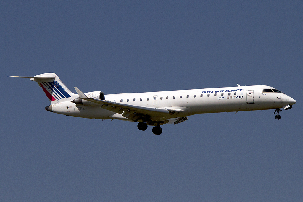 Air France - Brit Air, F-GRZJ, Bombardier, CRJ-700, 18.08.2012, CDG, Paris, France


