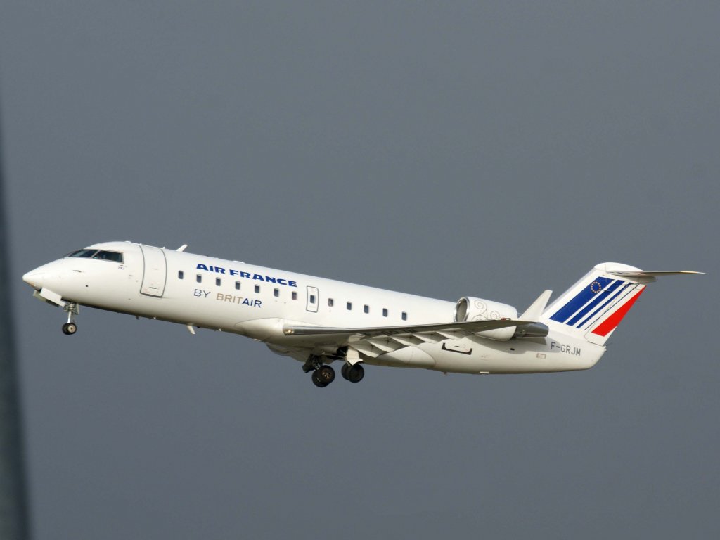 Air France (BritAir), F-GRJM, Bombardier, CRJ-100 ER, 06.01.2012, DUS-EDDL, Dsseldorf, Germany 