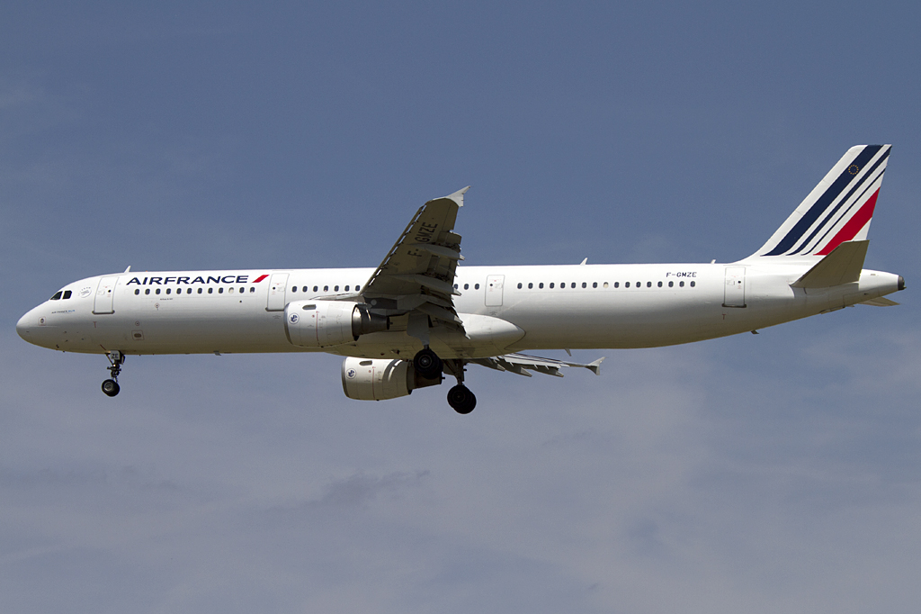 Air France, F-GMZE, Airbus, A321-211, 15.06.2011, TLS, Toulouse, France


