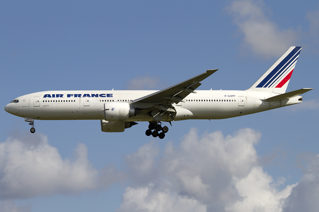Air France, F-GSPP, Boeing, B777-228ER, 28.08.2010, CDG, Paris, France 

