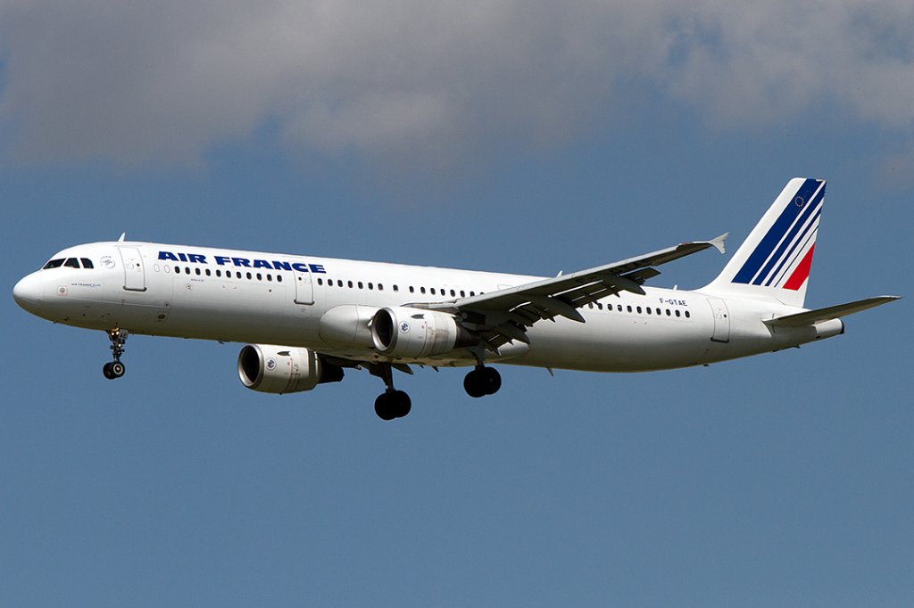 Air France, F-GTAE, Airbus, A321-211, 01.05.2012, CDG, Paris, France 



