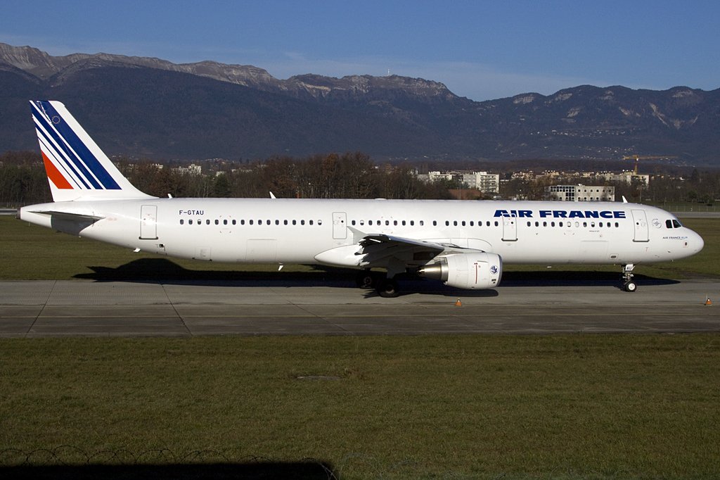 Air France, F-GTAU, Airbus, A321-211, 25.11.2009, GVA, Geneve, Switzerland 


