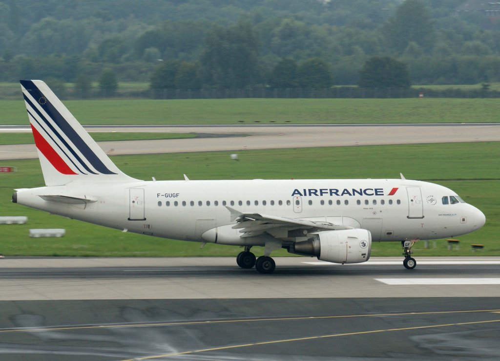Air France, F-GUGF, Airbus A 318-100 (neue AF-Lackierung), 28.07.2011, DUS-EDDL, Dsseldorf, Germany