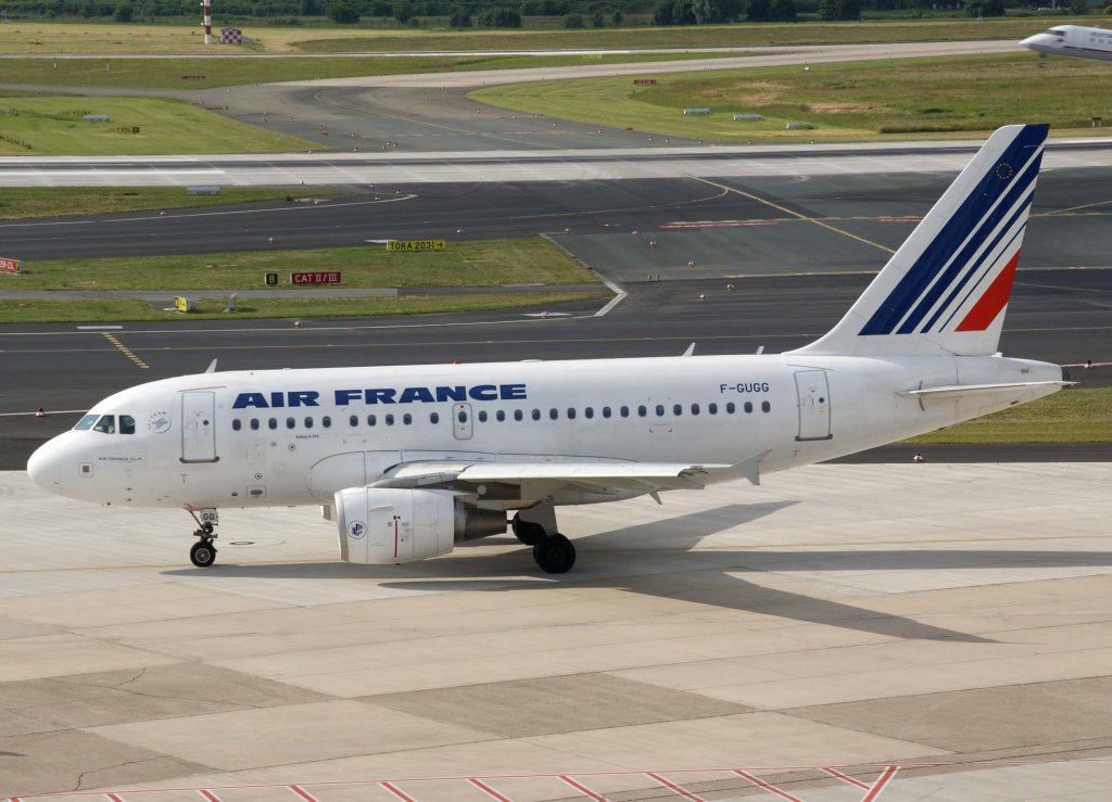 Air France, F-GUGG, Airbus A 318-100, 2009.05.24, DUS, Dsseldorf, Germany