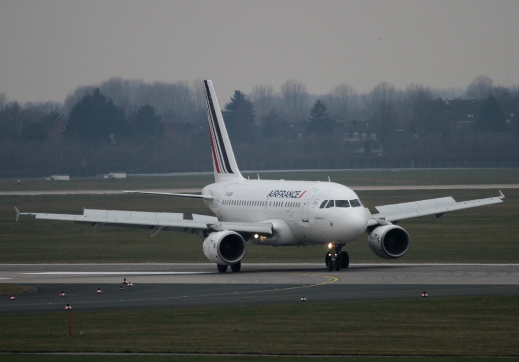Air France, F-GUGM, Airbus, A 318-100, 11.03.2013, DUS-EDDL, Dsseldorf, Germany 