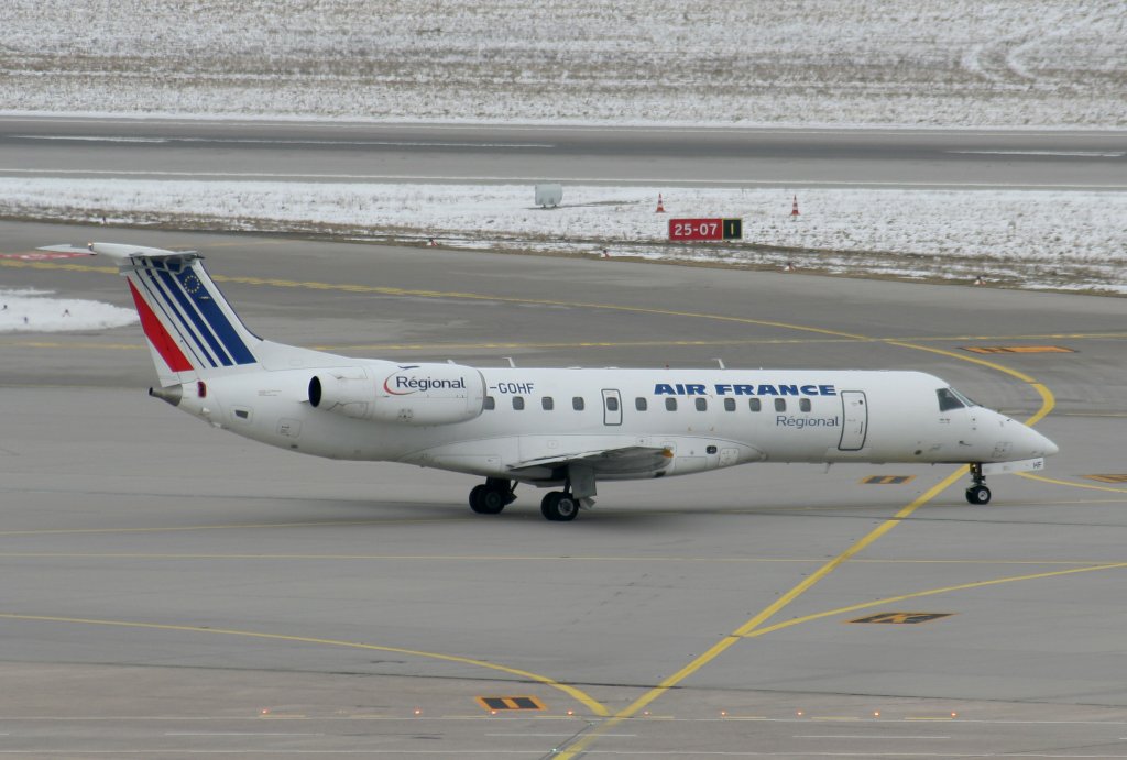Air France Regional Embraer ERJ135 F-GOHF am 10.03.2010 auf dem Flughafen Stuttgart