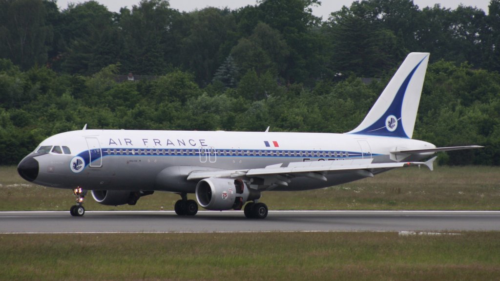 Air France,F-GFKJ,(c/n063),Airbus A320-211,15.06.2012,HAM-EDDH,Hamburg,Germany(75th Anniversary Retro)