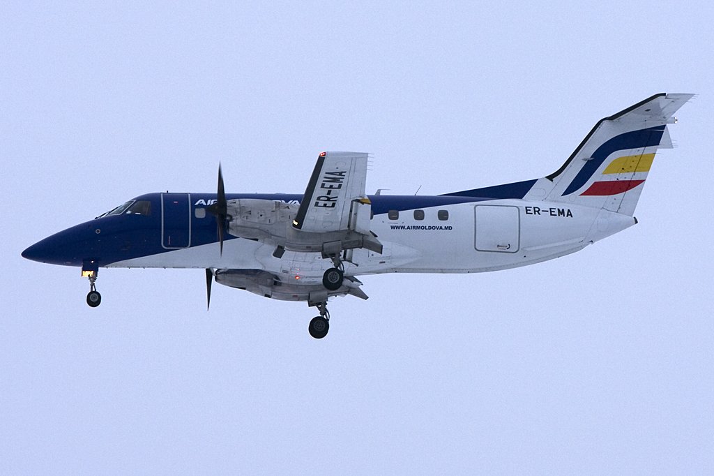 Air Moldavia, ER-EMA, Embraer, EMB-120 Brasilia, 10.01.2010, PRG, Prag, Czechoslovakia


