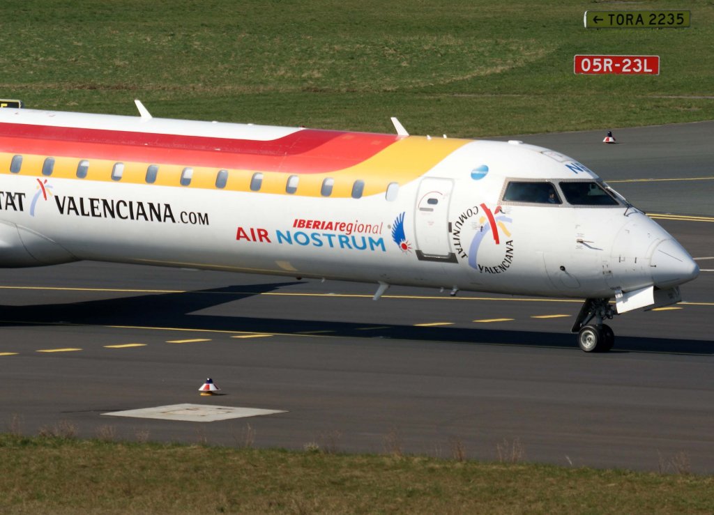 Air Nostrum, EC-JNB, Bombardier CRJ-900  Comunitat Valencia , 20.03.2011, DUS-EDDL, Dsseldorf, Germany 


