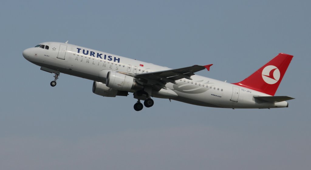 Airbus A320 Turkish Airlines TC-JPU