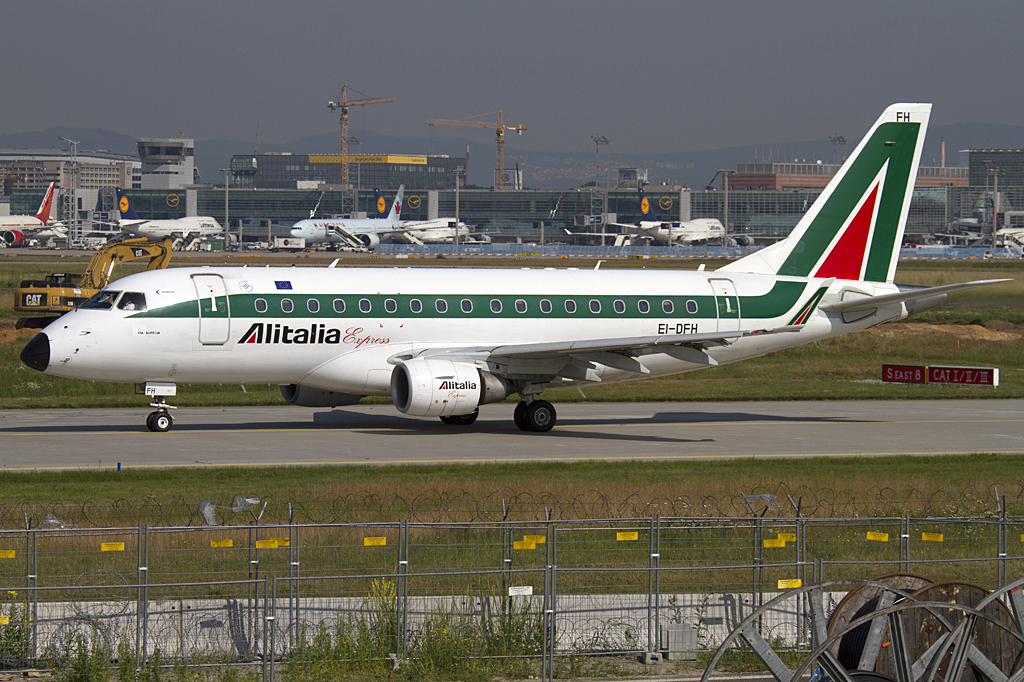 Alitalia Express, EI-DFH, Embraer, 170, 24.06.2010, FRA, Frankfurt, Germany


