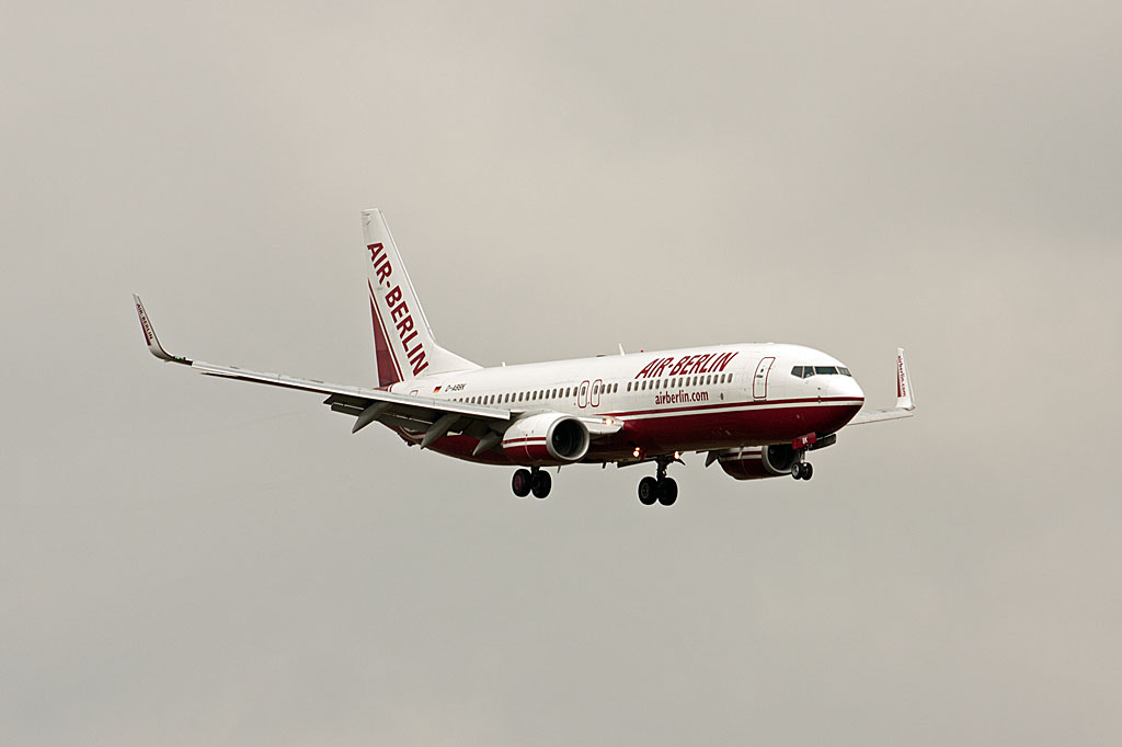 Am 21. August 2008 war die D-ABBK im Endanflug auf dem Flughafen der Insel Szlt.