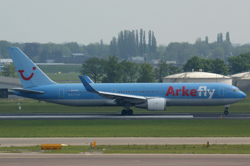 Arkefly, PH-OYE, Boeing, 767-300 ER, 25.05.2012, AMS-EHAM, Amsterdam (Schiphol), Niederlande 