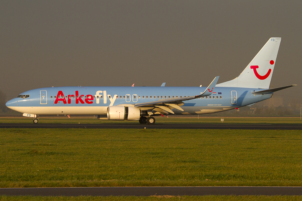 ArkeFly, PH-TFD, Boeing, B737-8K5, 29.10.2011, AMS, Amsterdam, Netherlands



