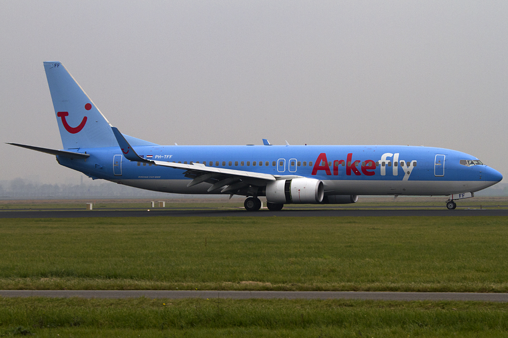 ArkeFly, PH-TFF, Boeing, B737-86N, 28.10.2011, AMS, Amsterdam, Netherlands


