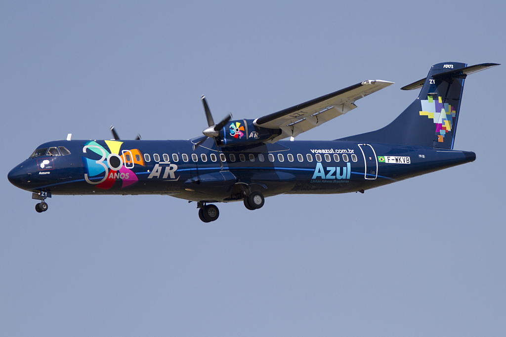 Azul Linhas Aereas, F-WKVB (later Reg.: PR-AZY), Aerospatiale, ATR 72-202, 15.06.2011, TLS, Toulouse, France 




