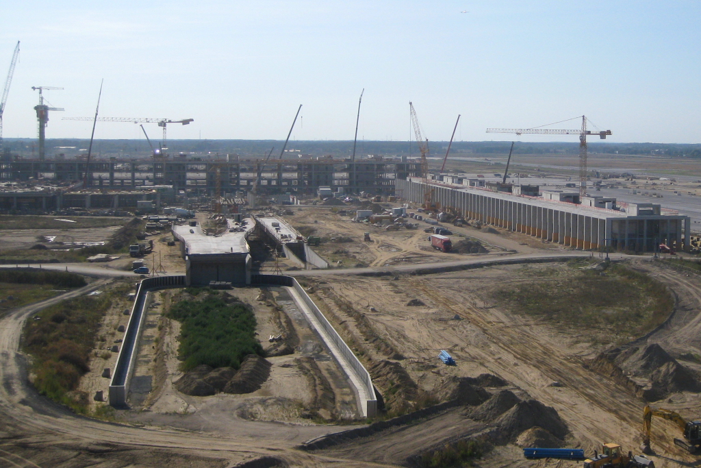 Bau des Willy Brandt-Flughafens in Berlin-Schnefeld (09.09.09)