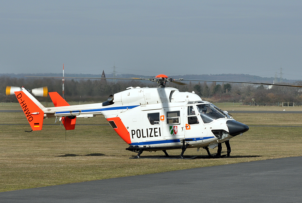 BK 117C-1 D-HNWO - Polizei NRW - in Bonn-Hangelar - 06.03.2013
