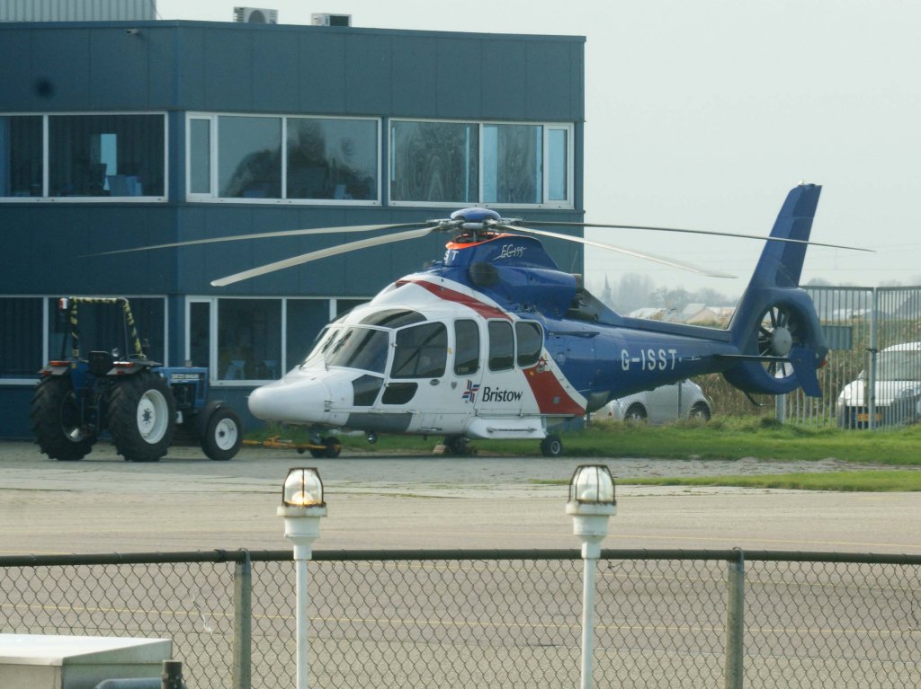 Bristow Helicopters, G-ISST, Eurocopter, EC-155 B-1 Dauphin, 31.10.2011, EHKD-DHR, Den Helder, Netherlands