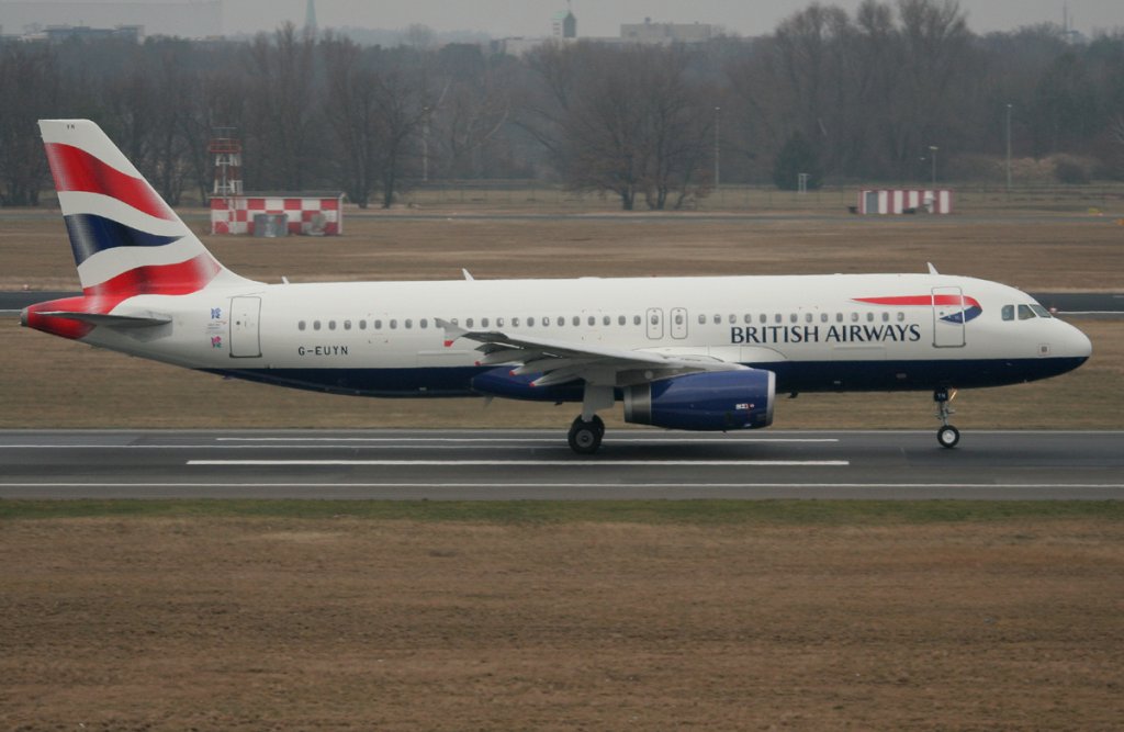 British Airways A 320-232 G-EUYN beim Start in Berlin-Tegel am 27.01.2012